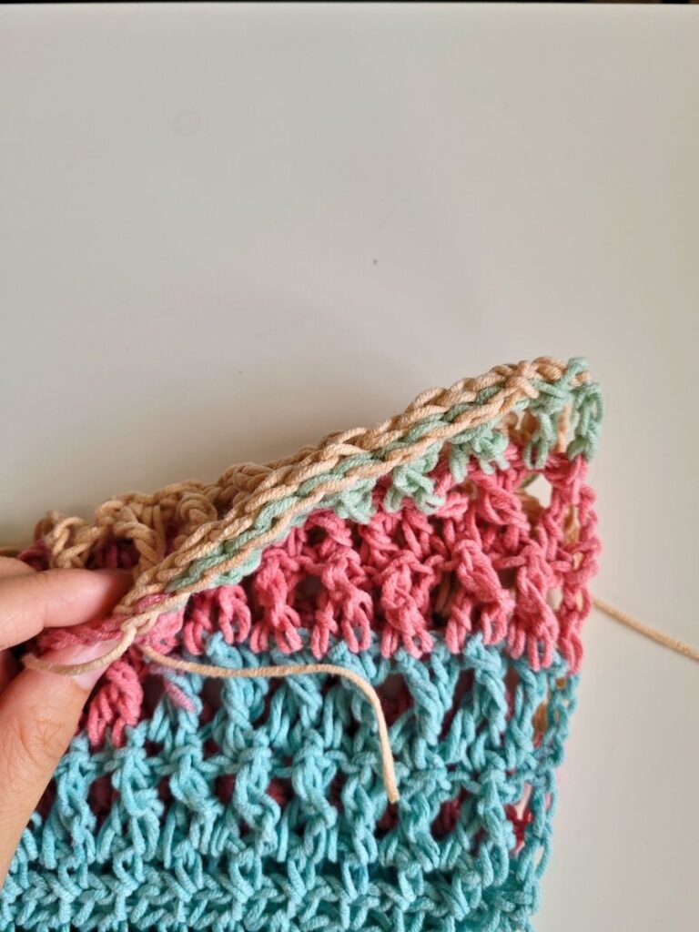 slip stitching crochet