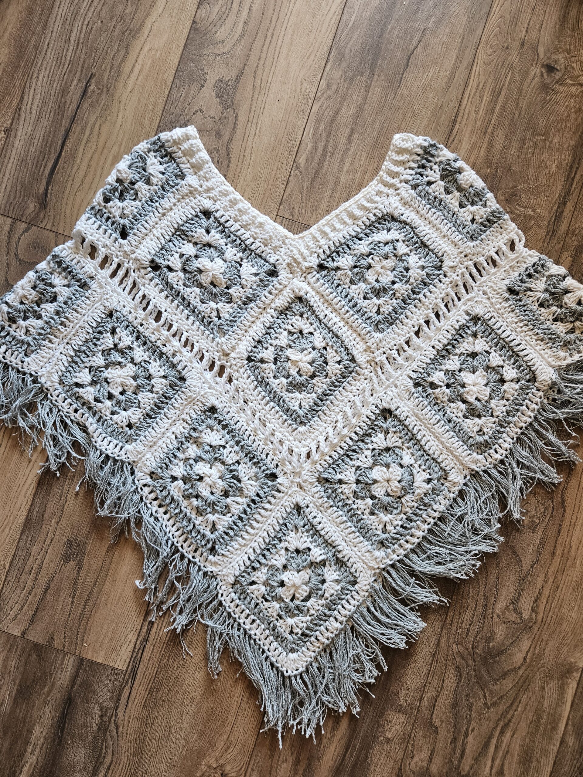 free crochet pattern granny square poncho